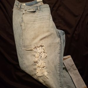 Torrid boyfriend jean